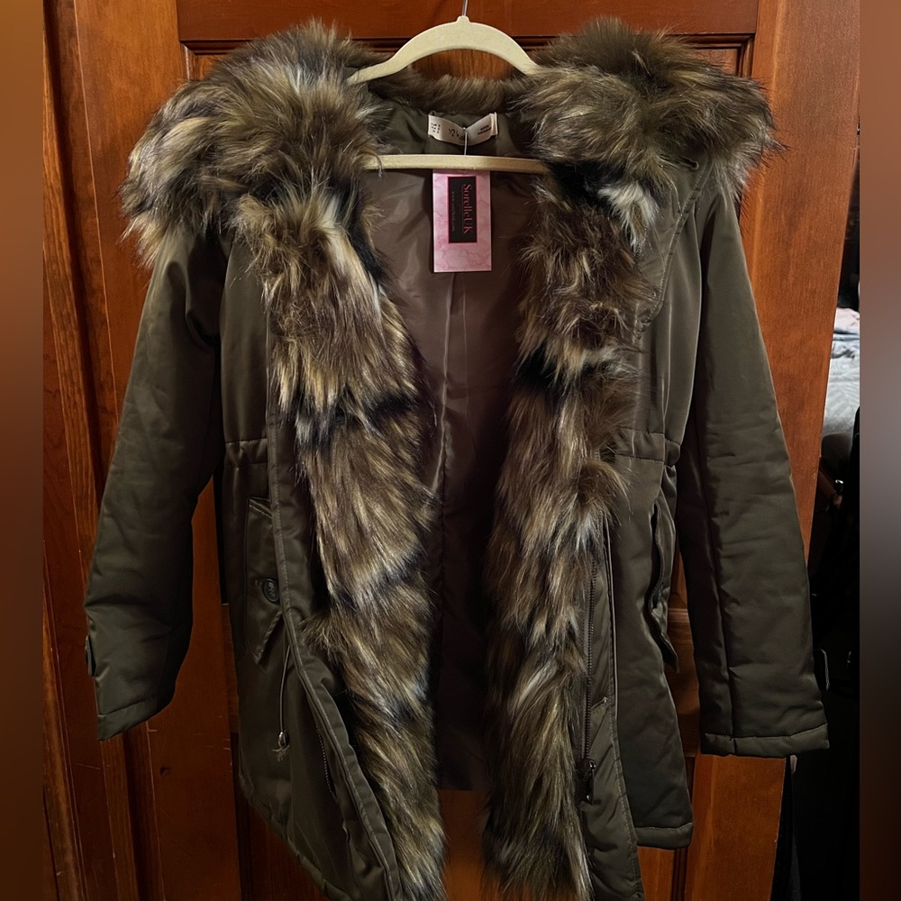 NWT Green Winter Coat Jacket Faux Fur